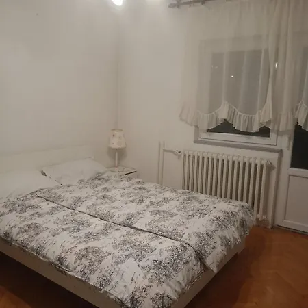 Apartamento Kleopa Pale